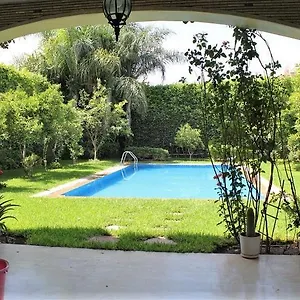Villa Magnifique Avec Piscine Pour Famille Uniquement